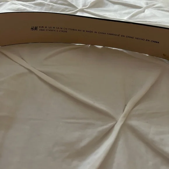 H&M BELT - Picture 2 of 3